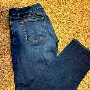 Gap Straight Leg Jeans Size 28R Like New